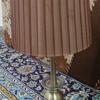 (آباژور رومیزی پایه فلزی)