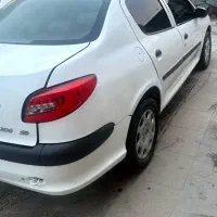 ماشین ۲۰۶ اس دی و۸