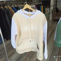 هودی میومیو|لباس|خوی, |دیوار