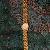 ساعت سیتیزن|ساعت|شاهین‌شهر, خانه کارگر|دیوار