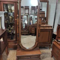 آینه ایستاده چوبی