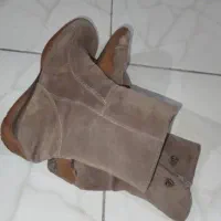 پوتین زنانه و بچه گانه چرم خارجی|کیف، کفش، کمربند|فیروزآباد (فارس), |دیوار