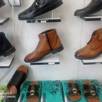 هنوزم نیم بوت های زمستانه راگرون میخری