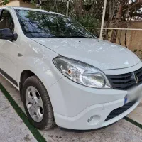 رنو ساندرو دنده ای مدل ۹۶