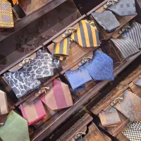 فروشنده آقا