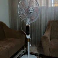 پنکه سفید طلایی