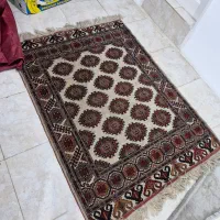 یک تخته فرش دست بافت
