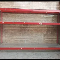 ویترین فلزی سالم