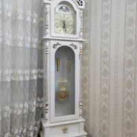 ساعت کاملا چوب.کاملا سفارشی .کاملا سالم