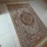 فرش یک و نیم متری