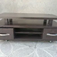 میز تلوزیون در حد نو