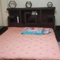 تخت و دراور