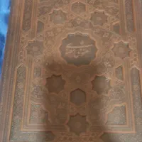 تعدادی کتاب در نمایشگاه کتاب