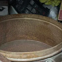 دیگ مسی قدیمی