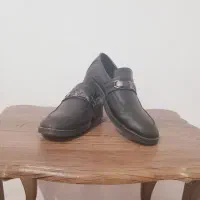 کفش کالج پسرانه سایز ۳۵ فقط یک بار استفاده شده