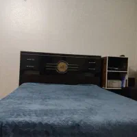 تخت خواب دو نفره سالم و زیبا