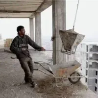 کارگر ساختمانی هستم