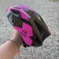 اسکیت و‌کلاه