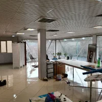 یک واحد دفتر شیک تجاری