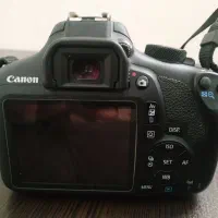 دوربین canon1300d|دوربین عکاسی و فیلم‌برداری|قم, کیوانفر|دیوار