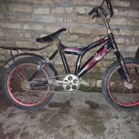 دوعدد دوچرخه سایز ۱۶ و۲۴