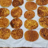 نان فطیر کاملا بهداشتی دونه ای 25 با اگردک محلی