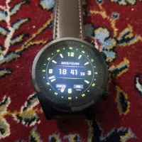 ساعت سیم‌کارت خور