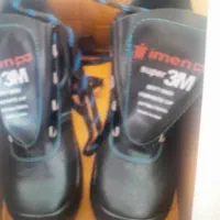 کفش کارایمن پا