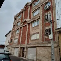 سنگ کاری انجام میشود