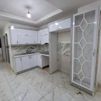 آپارتمان ۹۰متری/سه طبقه و شش واحد/پارکینگ اختصاصی