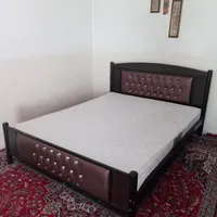تخت خواب دو نفره