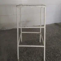 چهارپایه سالم و محکم