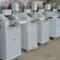 چانه گیر نان بربری و باگت و بولکی