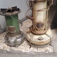 دو عدد چراغ نفتی قدیمی