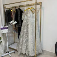 رگال لباس عروس و میز دومتری