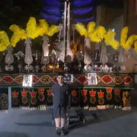 علامت|کلکسیون اشیاء عتیقه|اصفهان, رسالت|دیوار