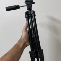 سه پایه دوربین