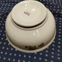 چینی گل قرمز وگل میخک وچند سرویس چینی مقصود وغیره|ظروف سرو و پذیرایی|مشهد, عسگریه|دیوار