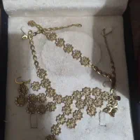 گردنبند و دستبند رنگ ثابت بشرط