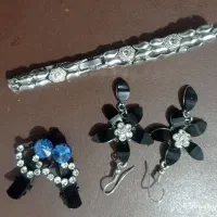 فروش تعدادی گوشواره و بدلیجات|بدلیجات|فسا, |دیوار