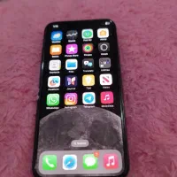 آیفون xs در حد نو