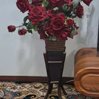 گل زر سرخ و گلدان|گل مصنوعی|اراک, |دیوار