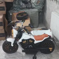 موتور شارژی سالم اکبند ۸دستگاه مناسب شهربازی|اسباببازی|تهران, گلستان (شهرک راه آهن)|دیوار