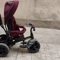 سه چرخه تیتان