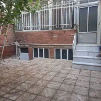 حیاط ویلای ۱۱۴ متری یک طبقه