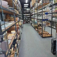 کارگر آقا اتباع مهرشهر