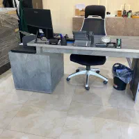 میزکارمندی وکمد بایگانی  در حد نو