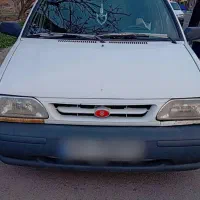 پراید سفید .