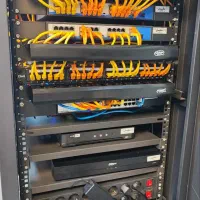 خدمات تخصصی شبکه و دوربین و امنیت