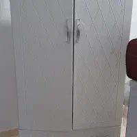 کمد لباس ۳ کشو سالم در حد نو